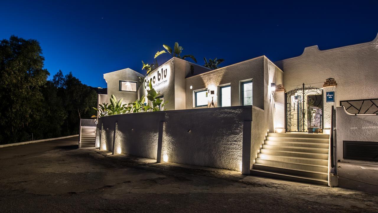 Boutique Hotel Capo Blu Santa Margherita di Pula Buitenkant foto