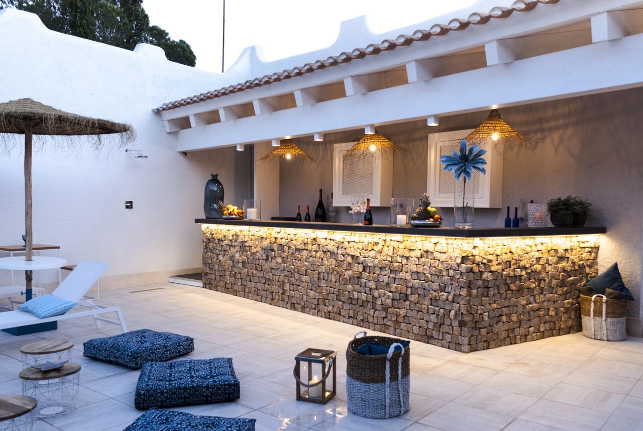 Boutique Hotel Capo Blu Santa Margherita di Pula Buitenkant foto